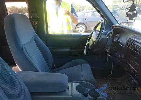 1996 Ford Ranger Super Cab из США, поврежденный, VIN 1FTCR14U5TPB15128